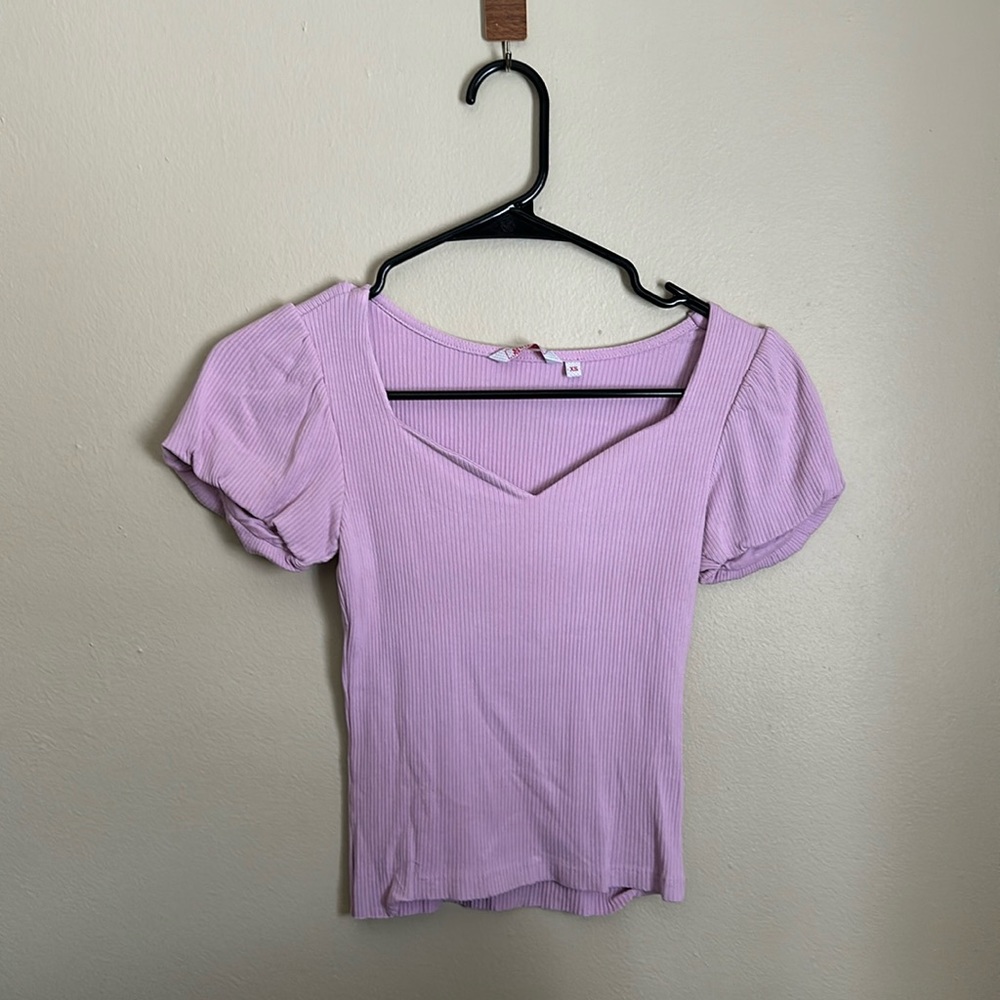 Puffy sleeve top